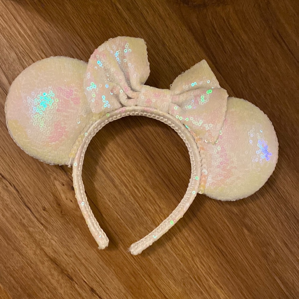 Minnie ears